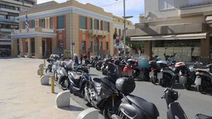 Ούτε με τάμα δεν βρίσκεις πλέον θέση πάρκινγκ στο Ηράκλειο