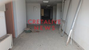 ΙΚΑ Χερσονήσου: Το "ανάκτορο" που αφέθηκε στην εγκατάλειψη και λεηλατήθηκε