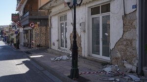 «Καμπανάκι» των σεισμόπληκτων για κίνδυνο αποκλεισμού από το «Εξοικονομώ 2025»