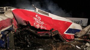 Τέμπη: «Δεν έπρεπε να με αφήσουν μόνο στη βάρδια» – Τι υποστήριξε ο σταθμάρχης στη συμπληρωματική του απολογία