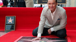 Το δικό του αστέρι στη Λεωφόρο της Δόξας απέκτησε ο Τζουντ Λο