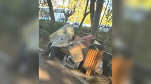 Άστεγοι: Πίσω από τα χριστουγεννιάτικα λαμπιόνια "απλώνεται" η άλλη όψη της ζωής