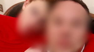 Δίωξη για βιασμό ανηλίκου στη σύζυγο του αστυνομικού της Βουλής