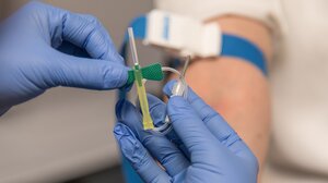 Εθελοντική αιμοδοσία στο αίθριο της Λότζια 