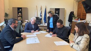 Νέα όψη αποκτά η ιστορική οδός Δελημάρκου στην Αγία Τριάδα