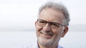 Διάλεξη του παιδοψυχιάτρου Δημήτρη Καραγιάννη 