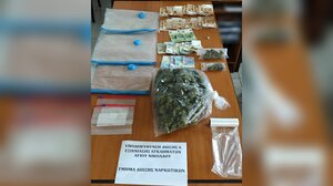 "Καβάτζα" στο σπίτι - Βρέθηκε πάνω από μισό κιλό κάνναβης