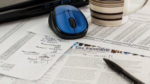 Τέλος επιτηδεύματος: Για ποιους καταργείται το 2025 το μέτρο και τι ελάφρυνση θα δουν 