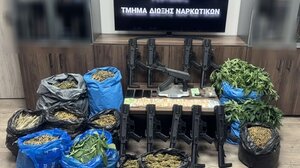 «Γιάφκα» με κιλά χάσις και οπλοπολυβόλα στο Ρέθυμνο - Βίντεο και Φωτογραφίες