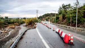 Πυροσβεστική: 3.937 κλήσεις έχει λάβει το Κέντρο Επιχειρήσεων, λόγω της κακοκαιρίας BORA 