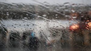 Ξεκίνησε η τριήμερη κακοκαιρία με βροχές και καταιγίδες: Πόσο θα επηρεαστεί η Κρήτη