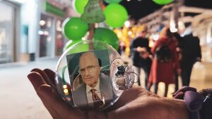 Γεραπετρίτικο δέντρο από… ΠΑΣΟΚ ωραία χρόνια!