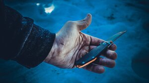 Με την απειλή μαχαιριού οδήγησε τον 61χρονο στο ΑΤΜ και τον υποχρέωσε να "σηκώσει" 800 ευρώ!