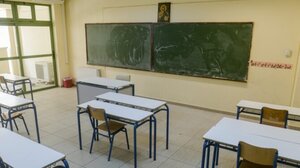 Φάρσαλα: «Ήθελα να κάνω πλάκα» είπε στους αστυνομικούς ο μαθητής που έβγαλε όπλο κρότου μέσα στο σχολείο 