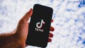 Η απαγόρευση του TikTok δημιουργεί μια νέα οικονομία – Τι ψάχνουν οι χρήστες
