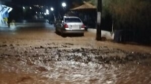 "Πνίγηκε" ο Τσούτσουρας - Ζημιές στο λιμάνι, σε δρόμους και καλλιέργειες - Βίντεο και φωτογραφίες