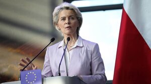 Φον ντερ Λάιεν: Η Ευρώπη έτοιμη να βοηθήσει στην ανοικοδόμηση μιας Συρίας "που προστατεύει όλες τις μειονότητες"