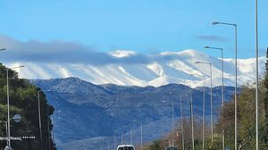 Στα "λευκά" οι βουνοκορφές της Κρήτης! Βίντεο και φωτογραφίες