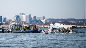 ΗΠΑ - Αεροπορική τραγωδία: Ο Τραμπ ενοχοποιεί τις... πολιτικές προώθησης της διαφορετικότητας στο δημόσιο