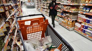 Νέοι κανόνες στα σούπερ μάρκετ: Ο καταναλωτής θα μπορεί να συγκρίνει τιμές σε προσφορές και εκπτώσεις