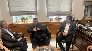 Τι συζήτησε με Αρναουτάκη ο Χρυσοχοΐδης!