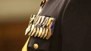 Έκτακτες κρίσεις στις Ένοπλες Δυνάμεις: Οι συνταγματάρχες ήταν τριπλάσιοι από τις οργανικές θέσεις!