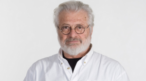 Βαρύ πένθος για τον Γιάννη Σμαραγδή, "έφυγε" ο αδερφός του Ανδρέας