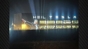 Ακτιβιστική «επίθεση» στο εργοστάσιο της Tesla με τον ναζιστικό χαιρετισμό του Μασκ