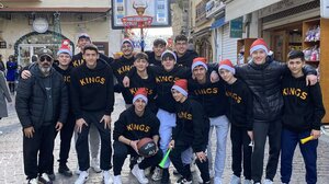 Οι “Βασιλιάδες” ντύθηκαν… Άι Βασίληδες!