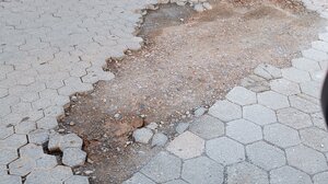 Λακκούβα... σαν το γιοφύρι της Άρτας