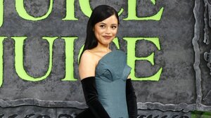 "Wednesday": Το εντυπωσιακό πρώτο teaser της 2ης σεζόν