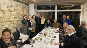 Έκοψαν την πίτα τους οι "Φίλοι του Πανεπιστημίου Κρήτης"