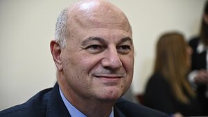 Τσιάρας: Πάνω σε 3 άξονες οι κινήσεις της χώρας για την αντιμετώπιση των δασμών Τραμπ 