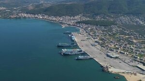 Οδηγός φορτηγού έκρυβε μεγάλη ποσότητα ναρκωτικών μέσα σε κύβους μαγειρικής