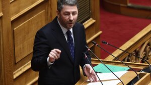 Ν. Ανδρουλάκης: Ιδιώτες πληρώνουν ιδιώτες για να δουλεύουν για τη ΝΔ συκοφαντώντας τους πολιτικούς της αντιπάλους