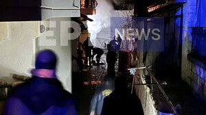 Ηλικιωμένη απανθρακώθηκε από φωτιά που ξέσπασε στο σπίτι της