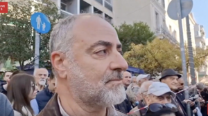 Με δάκρυα στα μάτια μιλά στο cretalive ένας άνθρωπος της προσωπικής φρουράς του Κώστα Σημίτη!