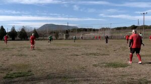 Μια ποδοσφαιρική ομάδα με αθλητές έως και... 85 ετών!