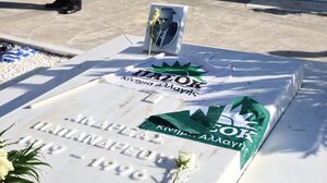 Ένας χρόνος από τον θάνατο του Κ. Σημίτη - Η ανακοίνωση του ΠΑΣΟΚ