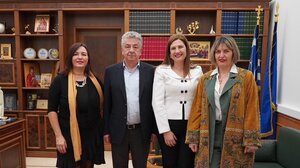 Συνάντηση Περιφερειάρχη με το Προεδρείο του Αναπτυξιακού Συλλόγου Γυναικών Επιχειρηματιών Κρήτης