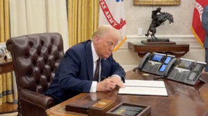 Ο Τραμπ δίνει στη δημοσιότητα όλα τα αρχεία για τις δολοφονίες Τζον και Ρόμπερτ Κένεντι και Μάρτιν Λούθερ Κινγκ 