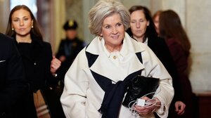 ΗΠΑ: Η σιδηρά κυρία του Λευκού Οίκου «φρενάρει» τον Έλον Μασκ