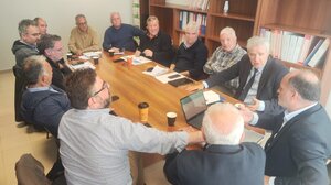 Η ανομβρία φέρνει τη μείωση των παροχών νερού από τον Αποσελέμη