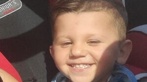 Ένταλμα σύλληψης σε βάρος του βιολογικού πατέρα του 3χρονου Άγγελου