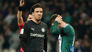 Ο ΟΦΗ ανατράπηκε ενώ είχε πάρει φόρα, γλίστρησε κι ήλθε τούμπα!