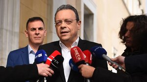 Φάμελλος: Συνάντηση με τον πρόεδρο της Ελληνικής Αναπτυξιακής Τράπεζας