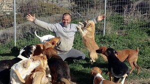 11 πρόσωπα της Κρήτης αφηγούνται τη δική τους ιστορία για το νησί