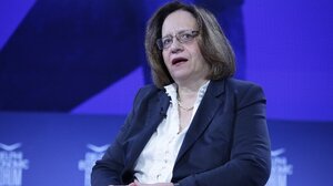 Η απάντηση της κ. Αδειλίνη στον Φάμελλο για τον θάνατο του Βασίλη Καλογήρου