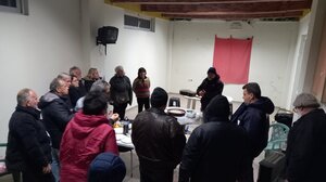 Δε φεύγουν από τον κόμβο Πεζών οι αγρότες!