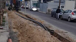 Έσκαψαν δρόμο που μόλις είχαν ασφαλτοστρώσει!